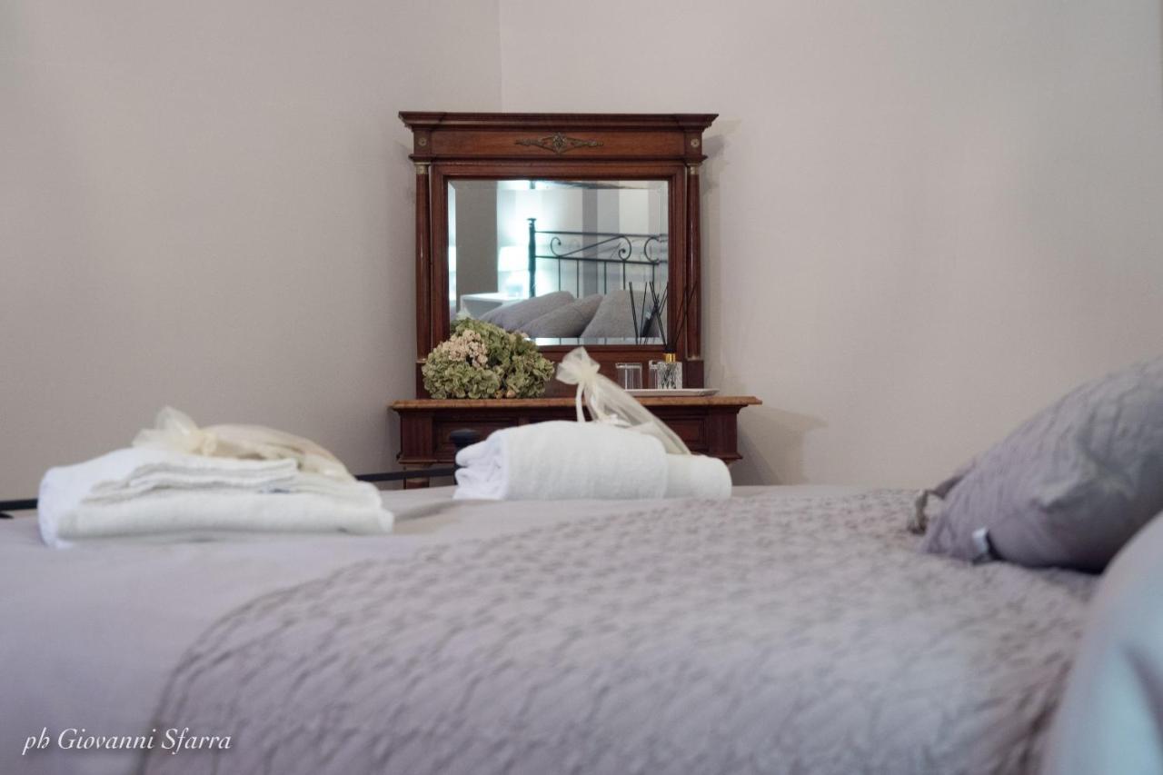 Palazzo Palitti Bed & Breakfast Roio Dış mekan fotoğraf