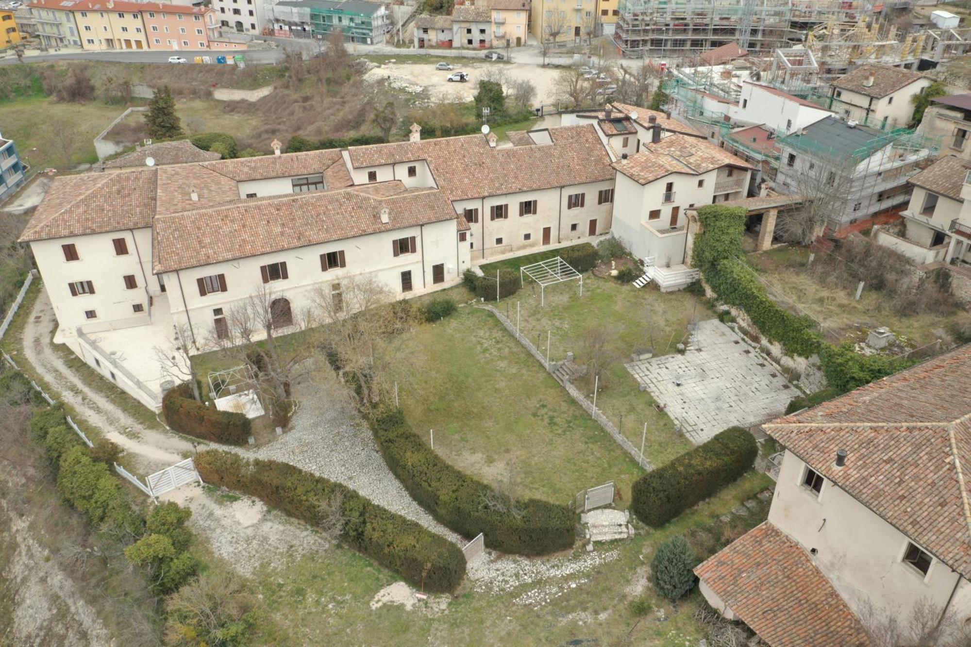 Palazzo Palitti Bed & Breakfast Roio Dış mekan fotoğraf